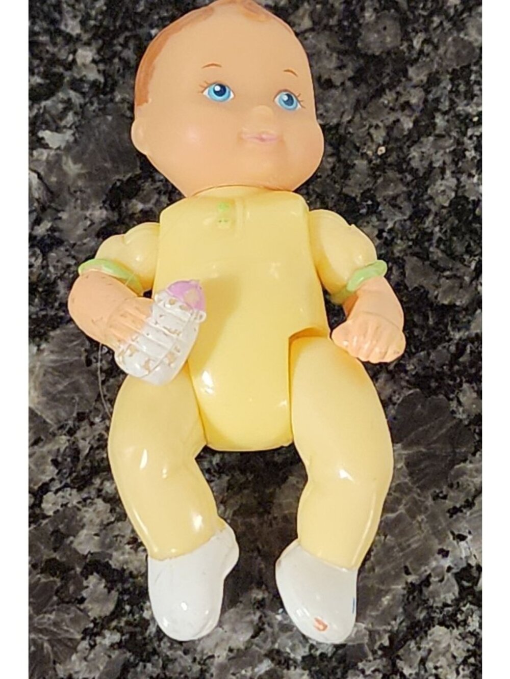 FISHER PRICE SWEET SOUNDS DOLLHOUSE YELLOW BABY GREEN SLEEVES BOY GIRL INFANT